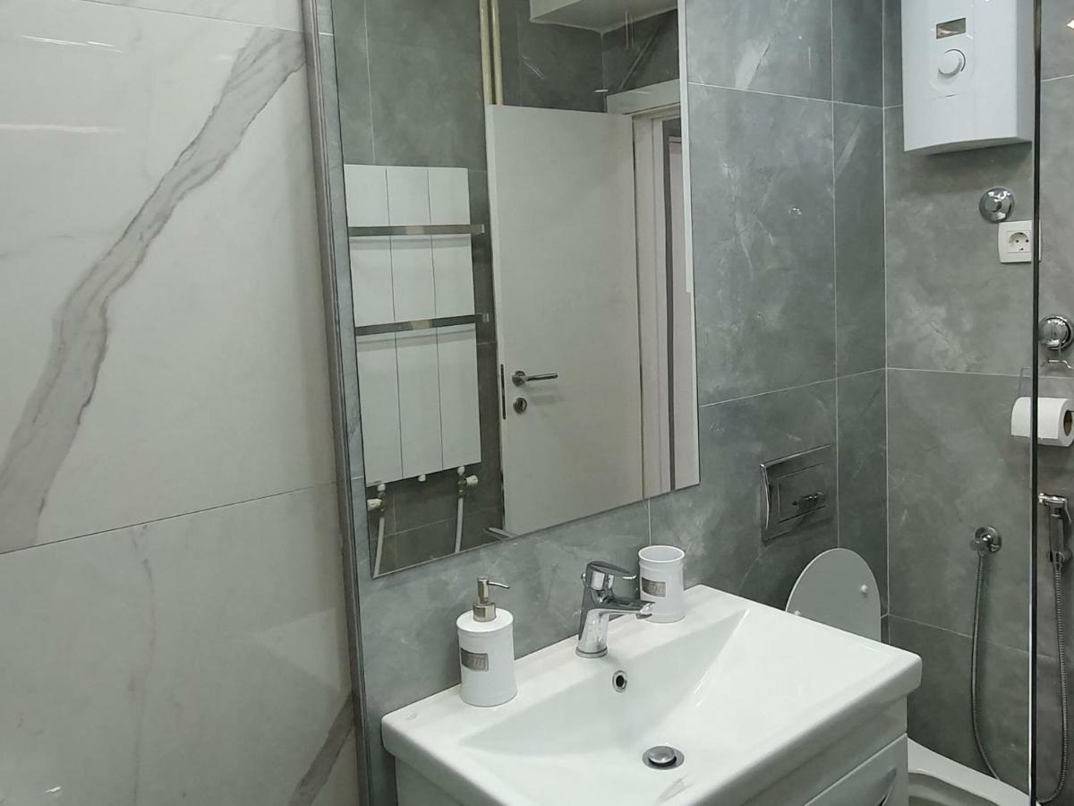 City Center Apartment Skopje Exterior foto